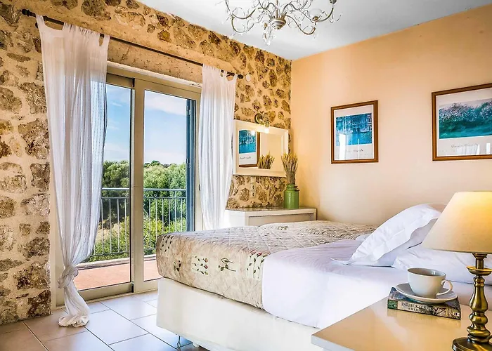 Villa Louloudia